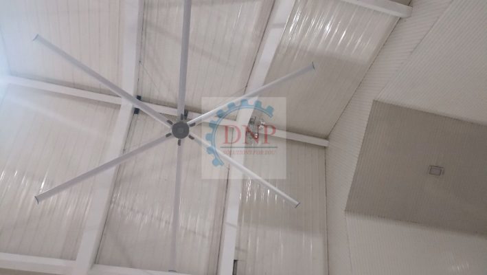 Lắp đặt quạt trần nhà thờ giáo xứ Thanh Xuân